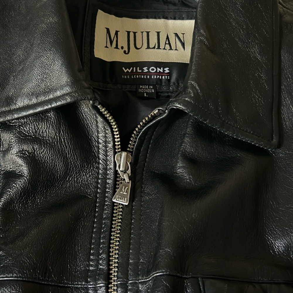 Vintage 1990’s Black leather jacket. M.Julian Wilsons Size Large men’s
